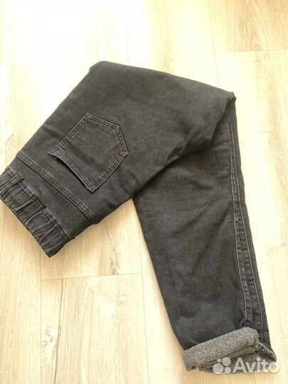 Джинсы женские