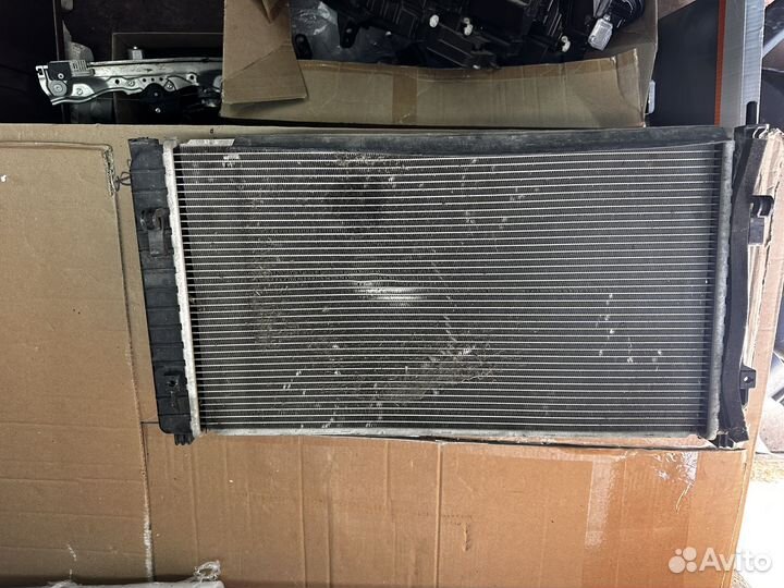 Радиатор охлаждения LADA Granta Диффузор