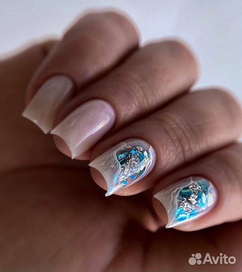 Маникюр педикюр