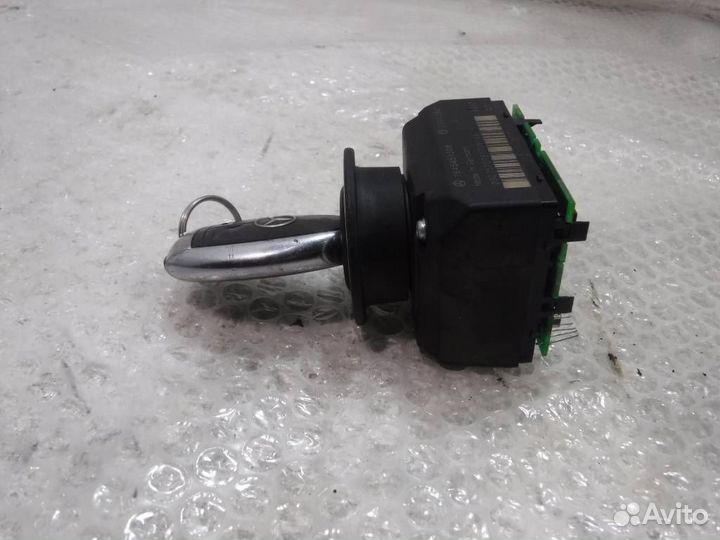 Замок зажигания Мерседес