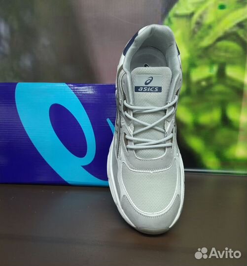 Кроссовки Asics великаны артикул 125 белый/серый