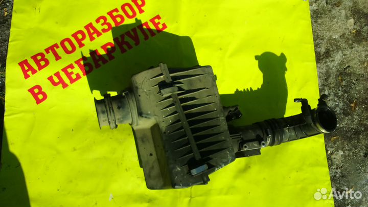 Корпус воздушного фильтра BMW е34 М50 B20