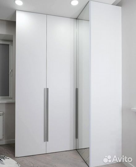 Шкаф угловой на заказ