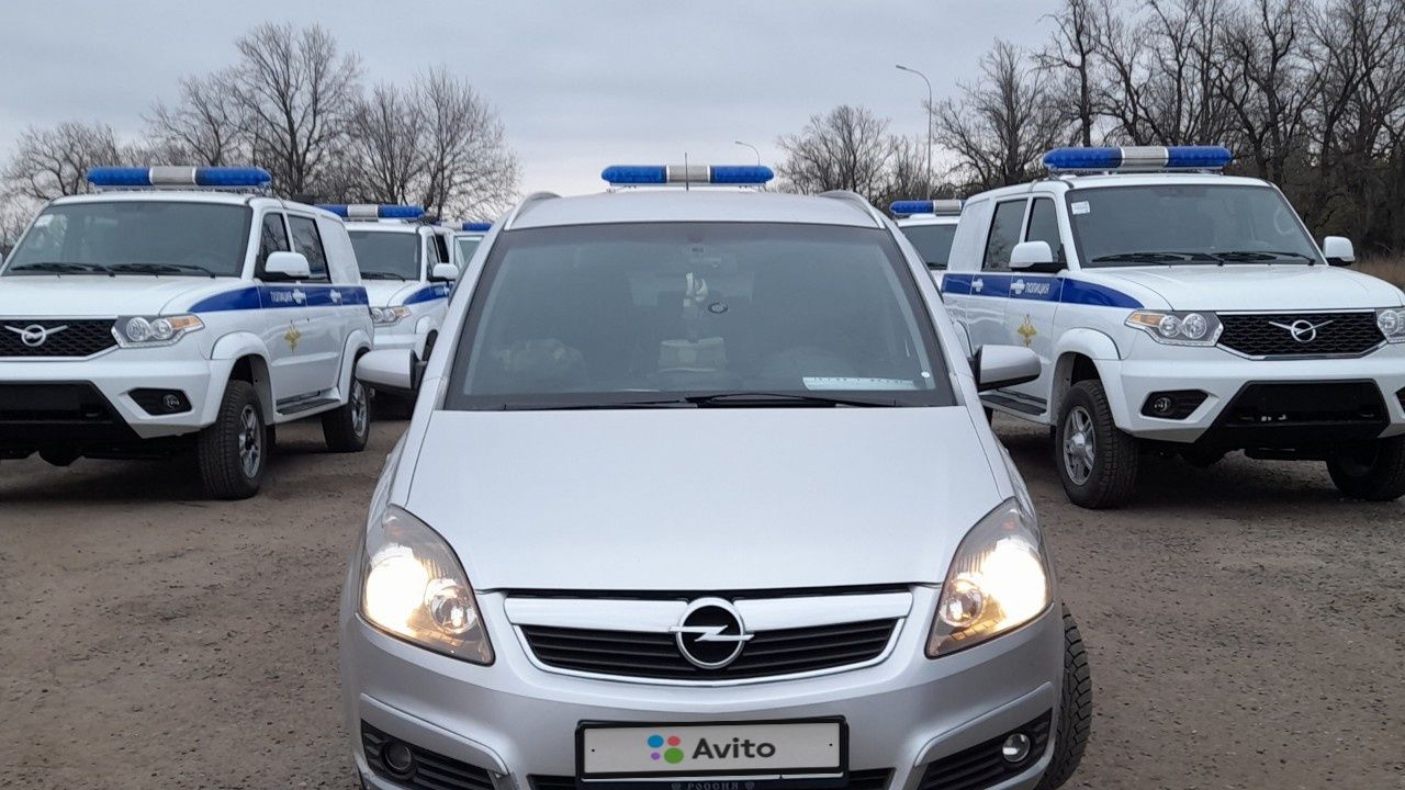 Opel Zafira: фото владельца