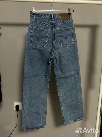 Джинсы женские levis 27