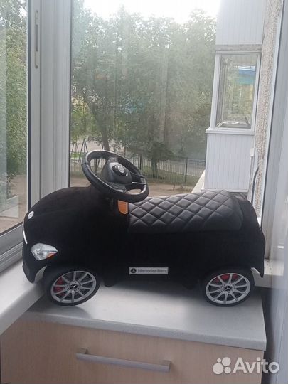 Детская машинка каталка mercedes