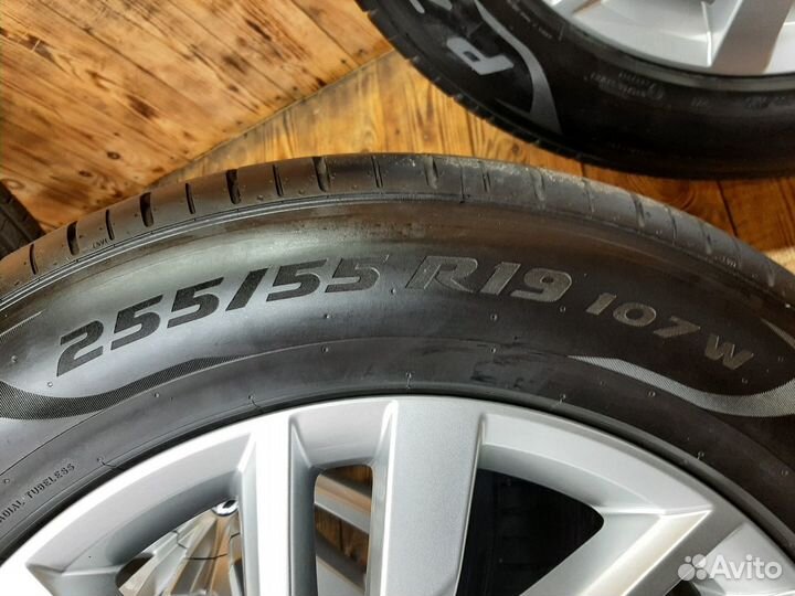 Комплект оригинальных колес R19 Volkswagen Touareg