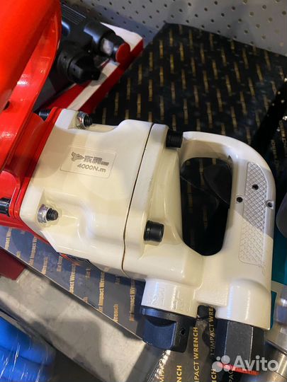 Гайковерт ударный пневматический грузовой 4000 н.м