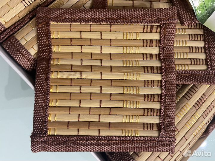 Набор бамбуковых салфеток и скатерть