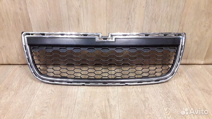 Решетка радиатора №7 Chevrolet Captiva C140 2012