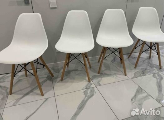 Стулья кухонные eames (новые)