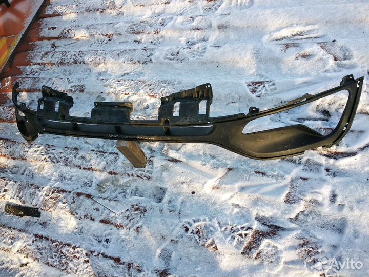 Решетка переднего бампера Kia Sportage 3