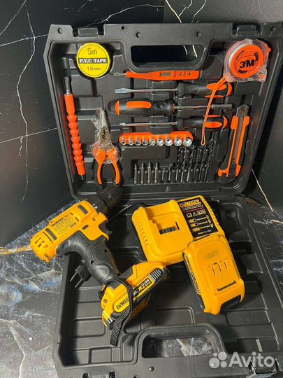 Набор инструментов Dewalt