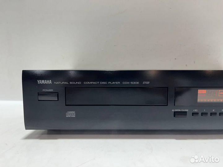 Yamaha CDX-530E CD-Плеер France