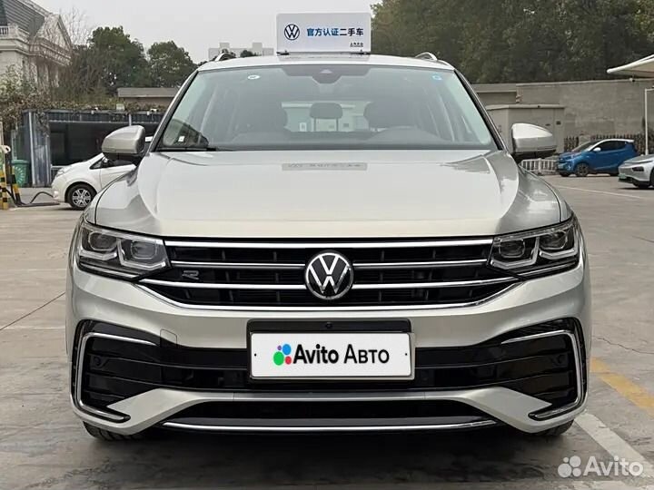 Volkswagen Tiguan 2.0 AMT, 2022, 10 000 км