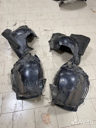 Подкрылок передний gle w166