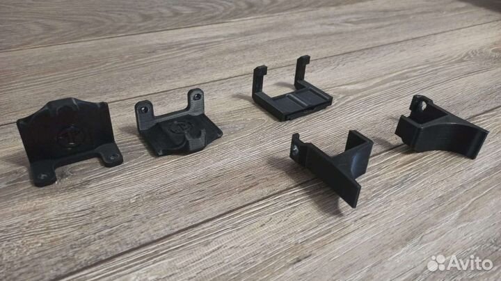 Крепления для PS4 настенное