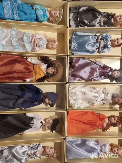 Коллекция фарфоровых кукол