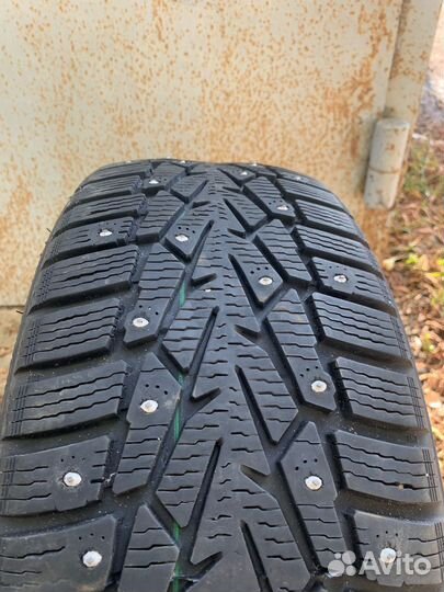 Nokian Tyres Nordman 7 SUV 215/65 R16 102T