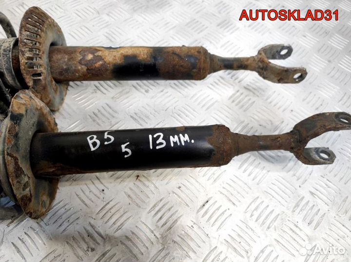 Амортизатор передний комплект Audi A4 B5 3B0413031