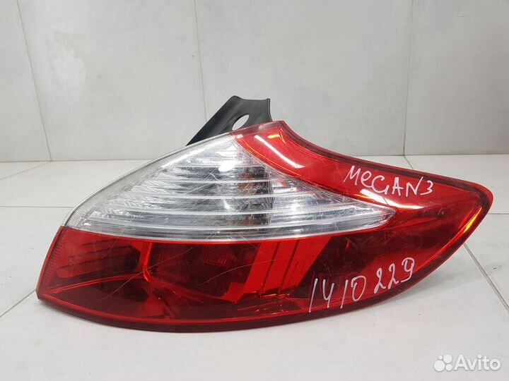 Фонарь задний правый наружный Renault Megane