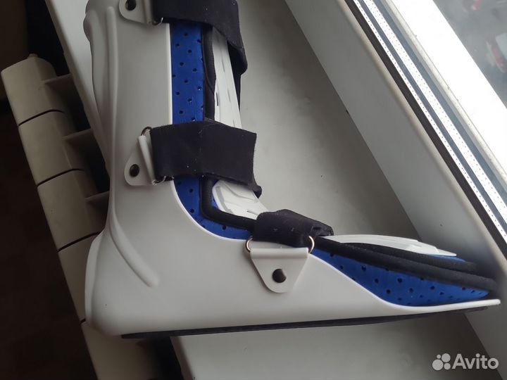 Ортез на голеностопный сустав правый