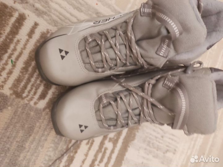 Лыжные ботинки fischer 36