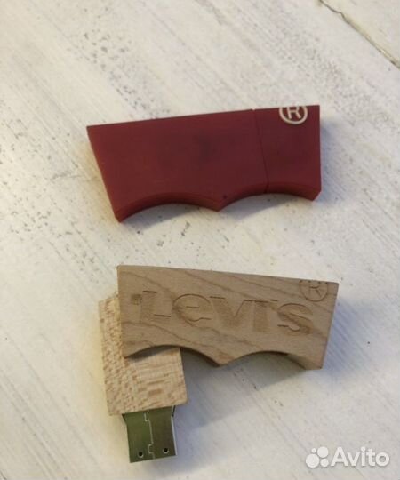 Usb флешка Levi’s
