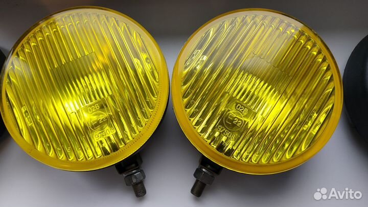 Противотуманные фары Освар жёлтые
