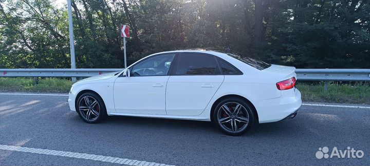 Audi A4 2.0 AMT, 2012, 205 000 км