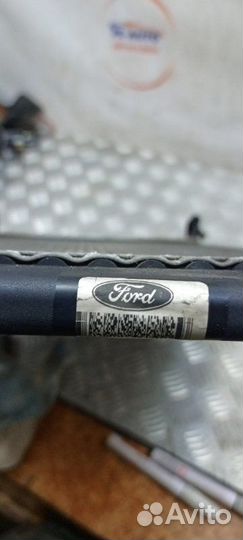 Радиатор охлаждения Ford Fusion универсал 1.4 fxja