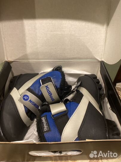 Лыжные ботинки 28 размер б/у