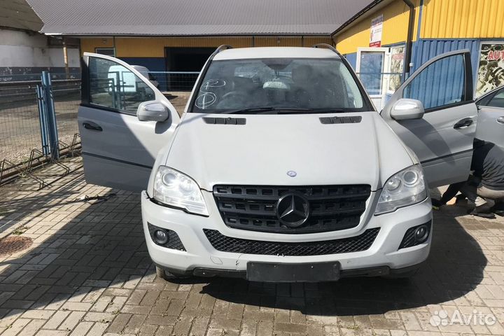 Mercedes W164 ML 3.2 CDI OM642 2009 г по запчастям