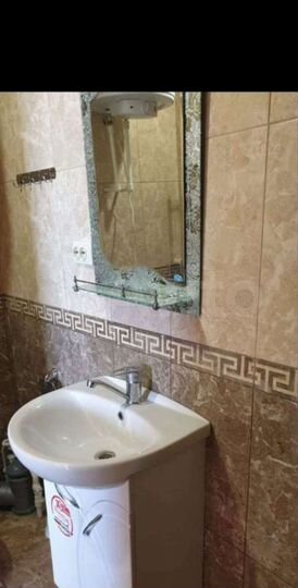 2-к. квартира, 50 м², 3/3 эт.