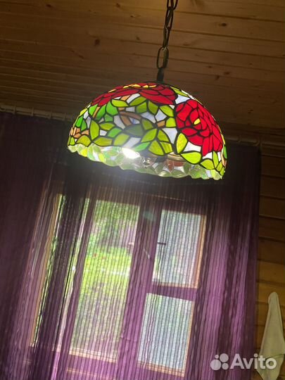 Два подвесных светитьника