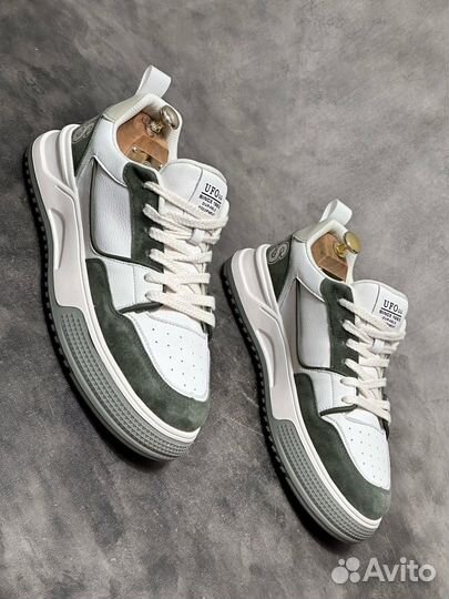 Кроссовки UFO