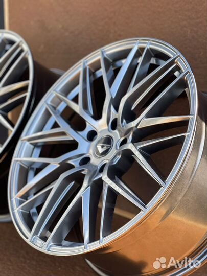 Диски Vorsteiner VF107 R20 5-112 хром