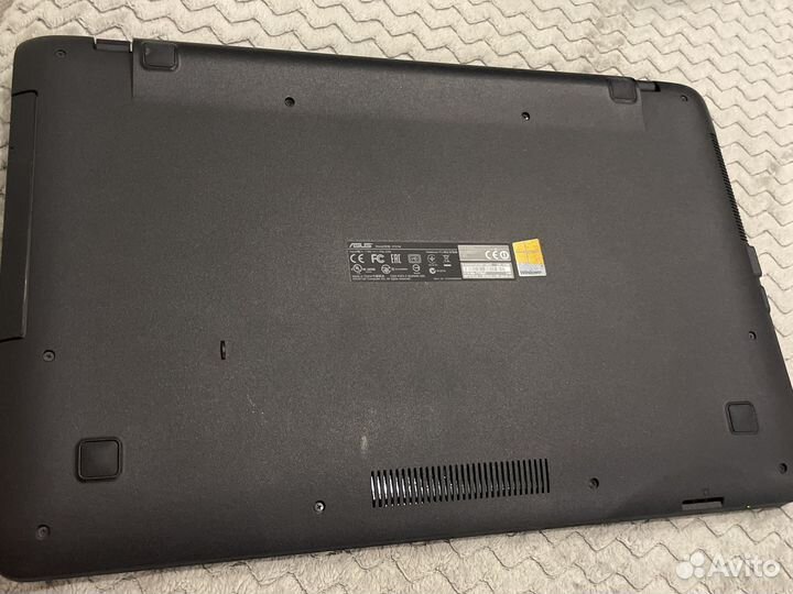 Ноутбук asus