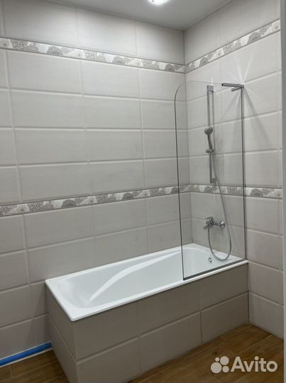 Душевая кабина, уголок, шторка и стекла