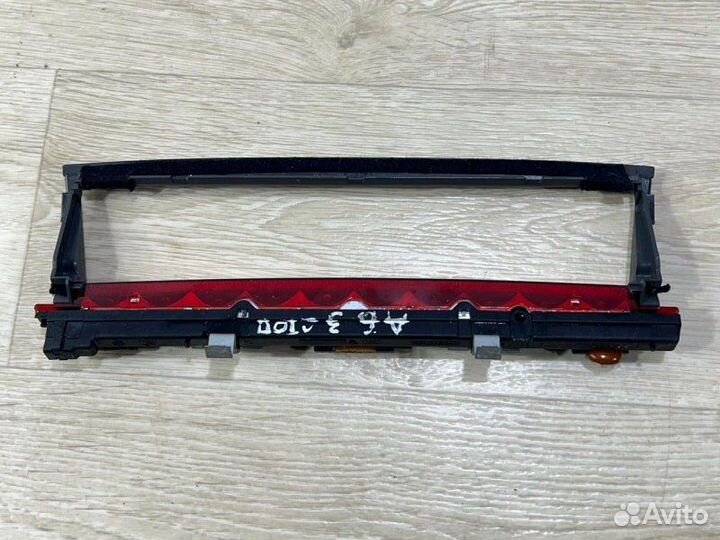 Фонарь (стоп-сигнал) задний Audi A6 седан AEB 1998