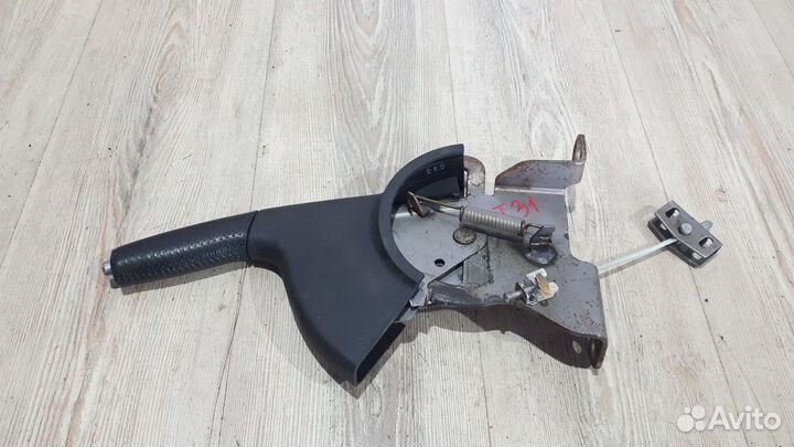 Ручник Nissan X-trail T31