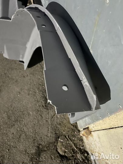 Панель (подножка)правая Мерседес Atego Sampa