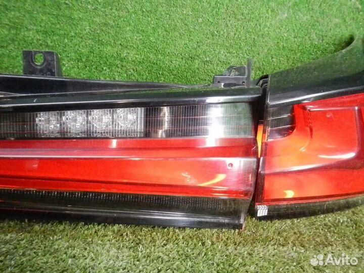 Фонарь задний (разное) Lexus NX200/NX200t/NX300/NX
