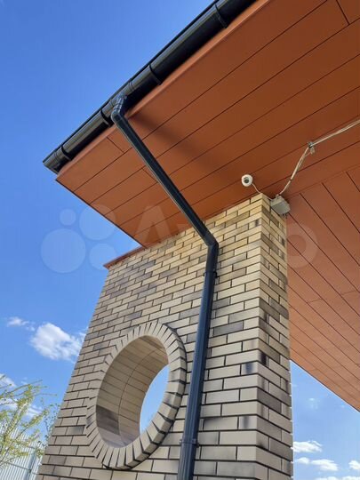 Дом 225 м² на участке 55 сот.