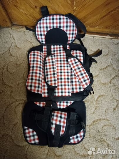 Бескаркасное кресло