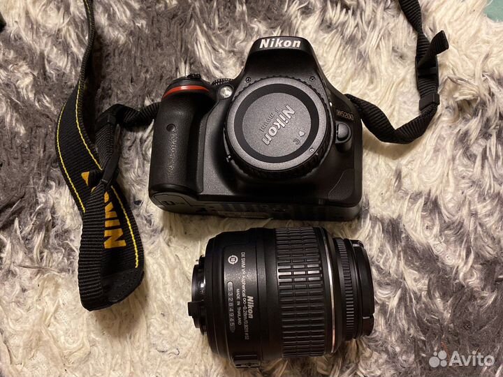 Nikon D5200
