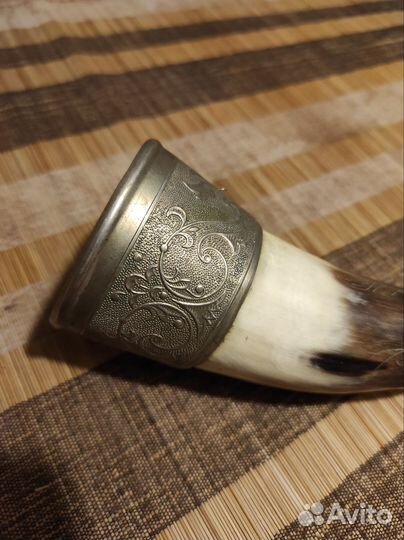 Рог коллекционный 1982 г