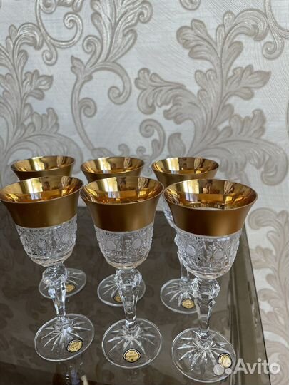 Рюмка на ножке богема