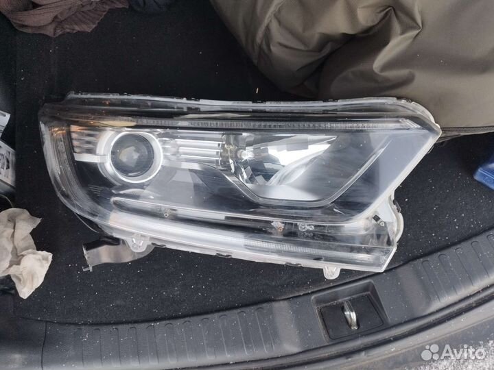 Фара правая Honda cr v 5 поколения
