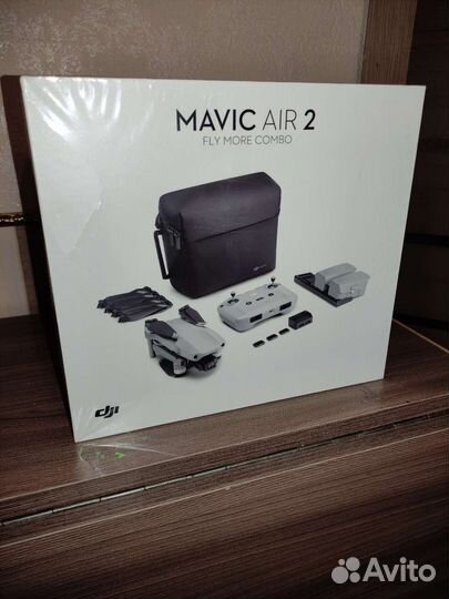 Квадрокоптер mavic Air 2 Combo